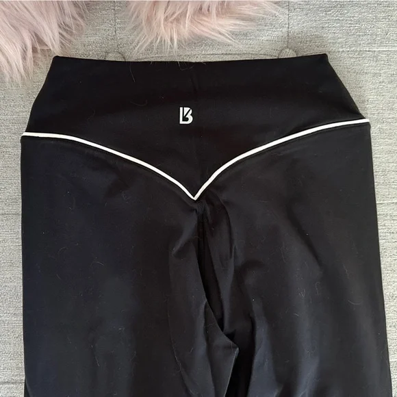 EUC ✨ Buffbunny Aurora Nubre Leggings - Picture 6 of 6